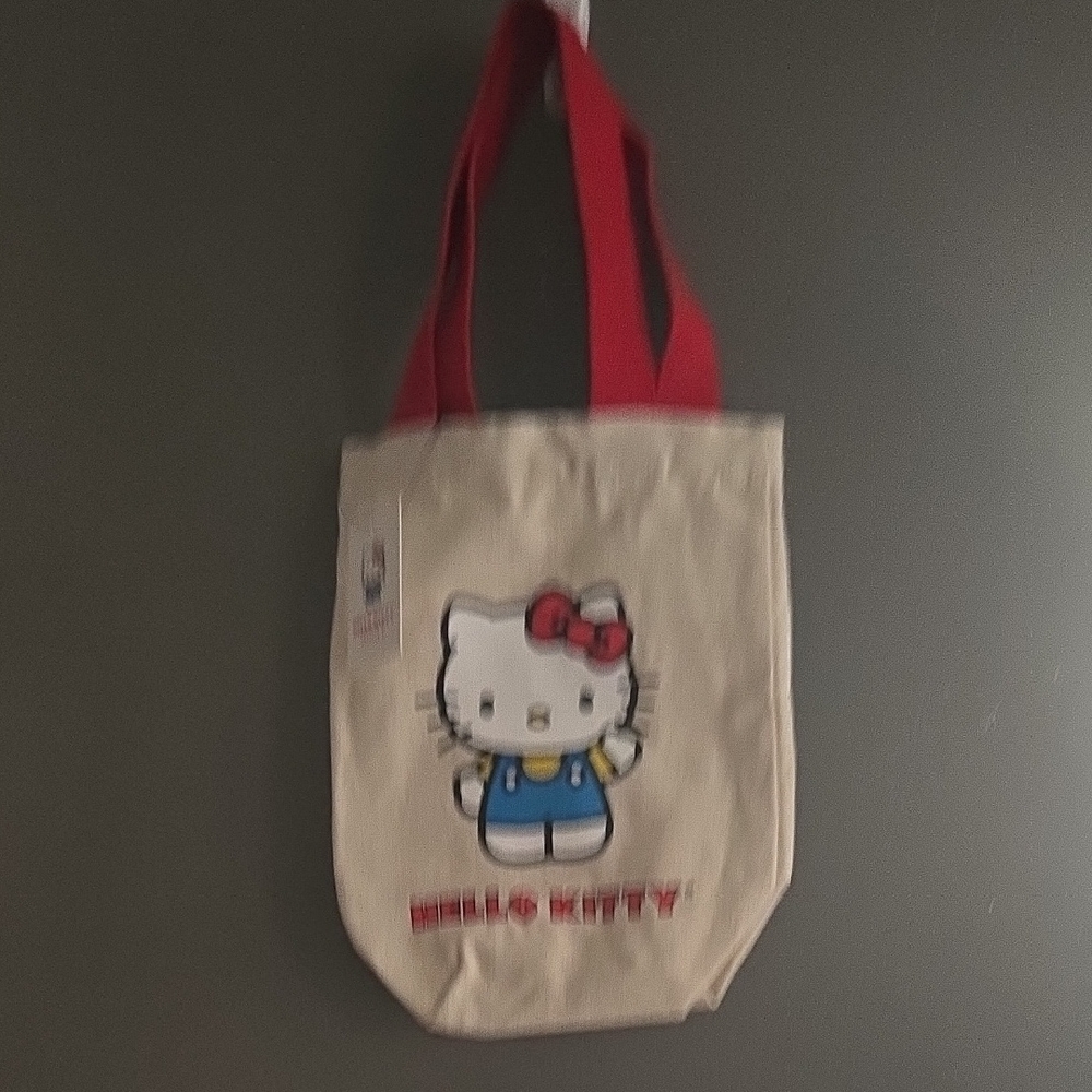 Hello Kitty Beige Tote Bag with Red Accents